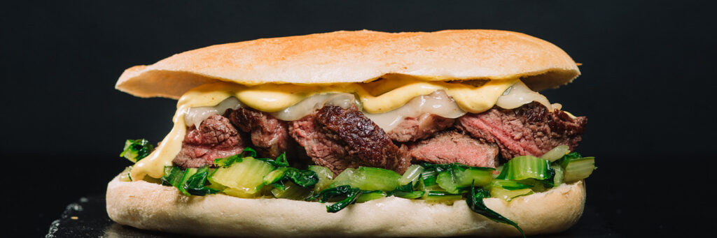 T-Bone Et Sandviç (Hafif Öğle Yemeği) Tarifi